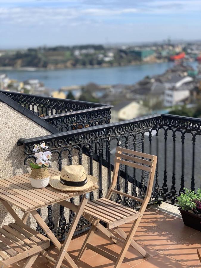 Moderno Piso Con La Mejor Terraza De Ribadeo Y Vistas Maravillosas 외부 사진