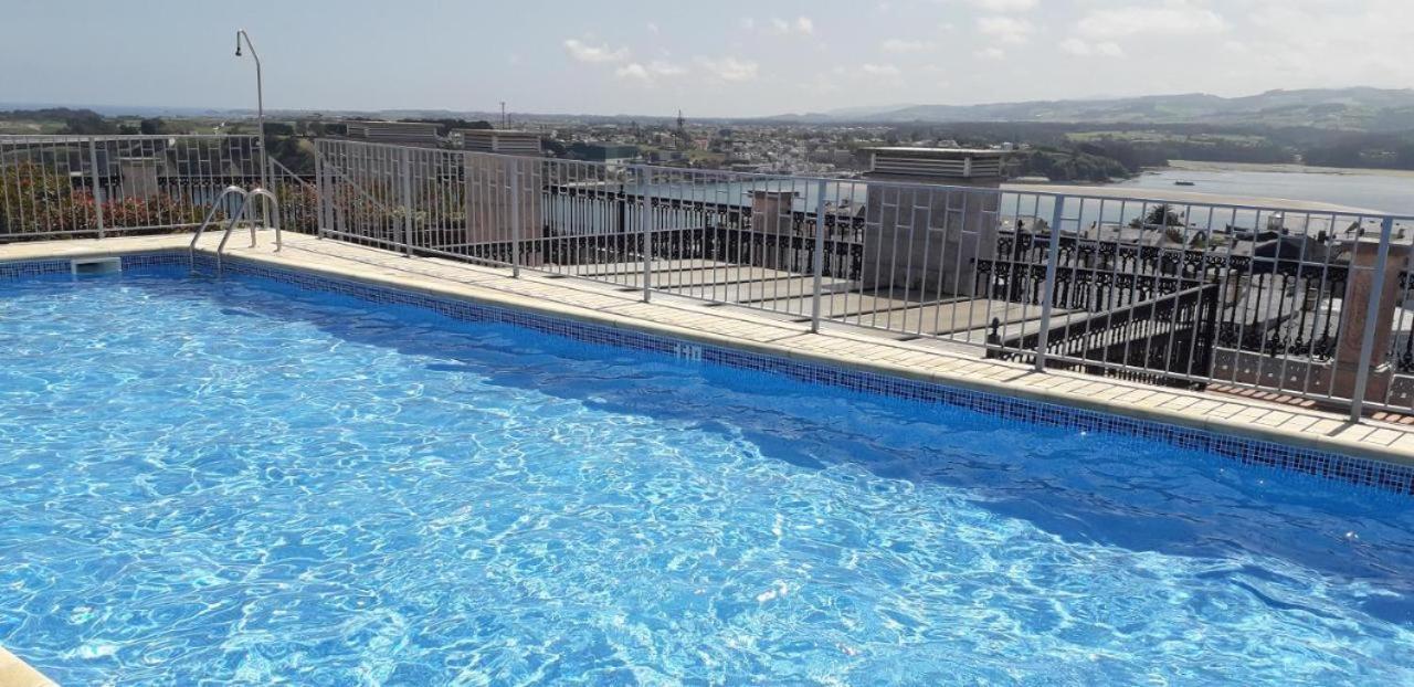 Moderno Piso Con La Mejor Terraza De Ribadeo Y Vistas Maravillosas 외부 사진