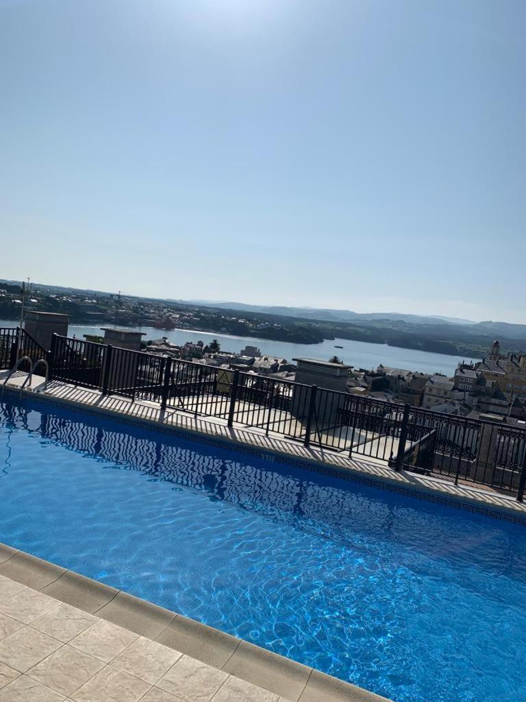 Moderno Piso Con La Mejor Terraza De Ribadeo Y Vistas Maravillosas 외부 사진